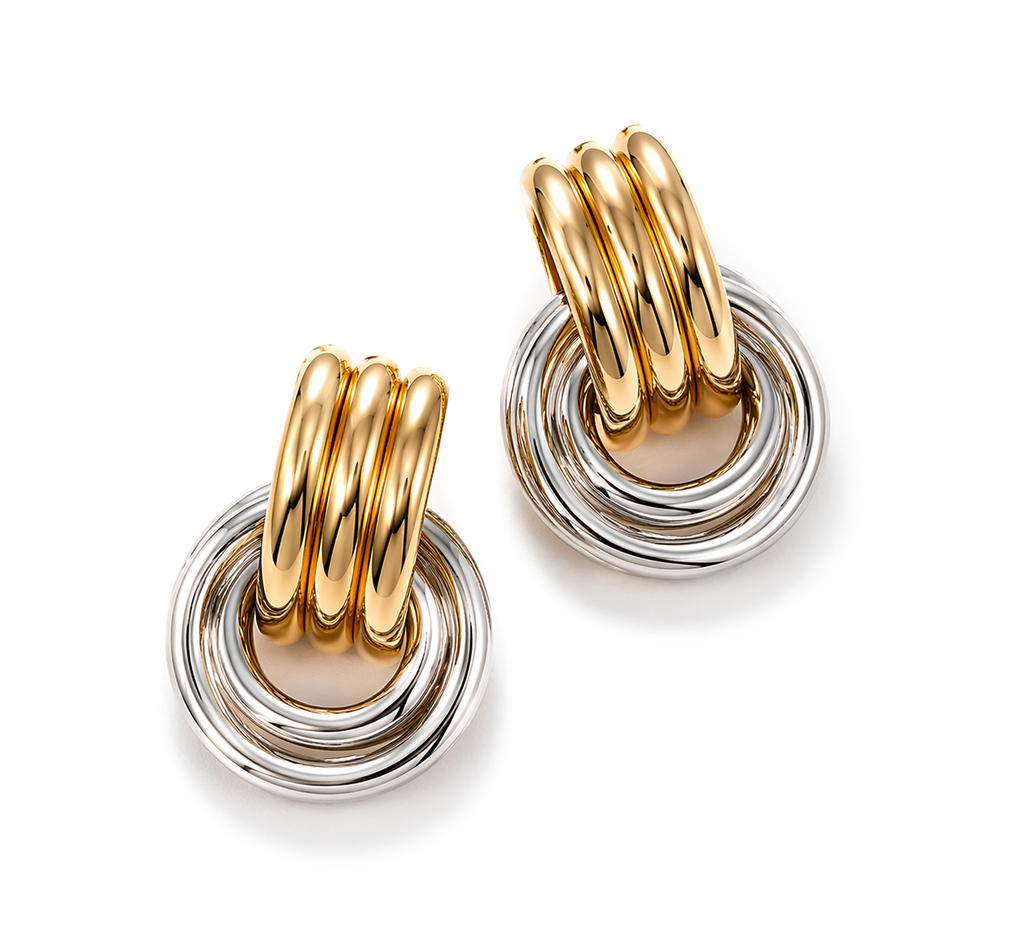 ELARA CONTRAST HOOPS